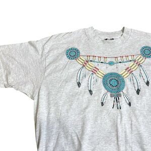 Vintage Single Stitch Native American Graphic Shirt Top Feathers Necklace Beads